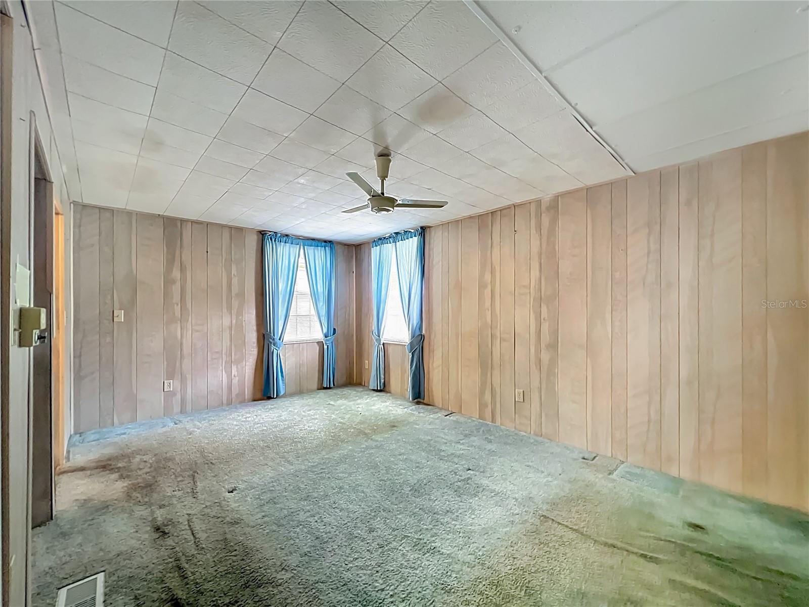 OM710821 Property Photo