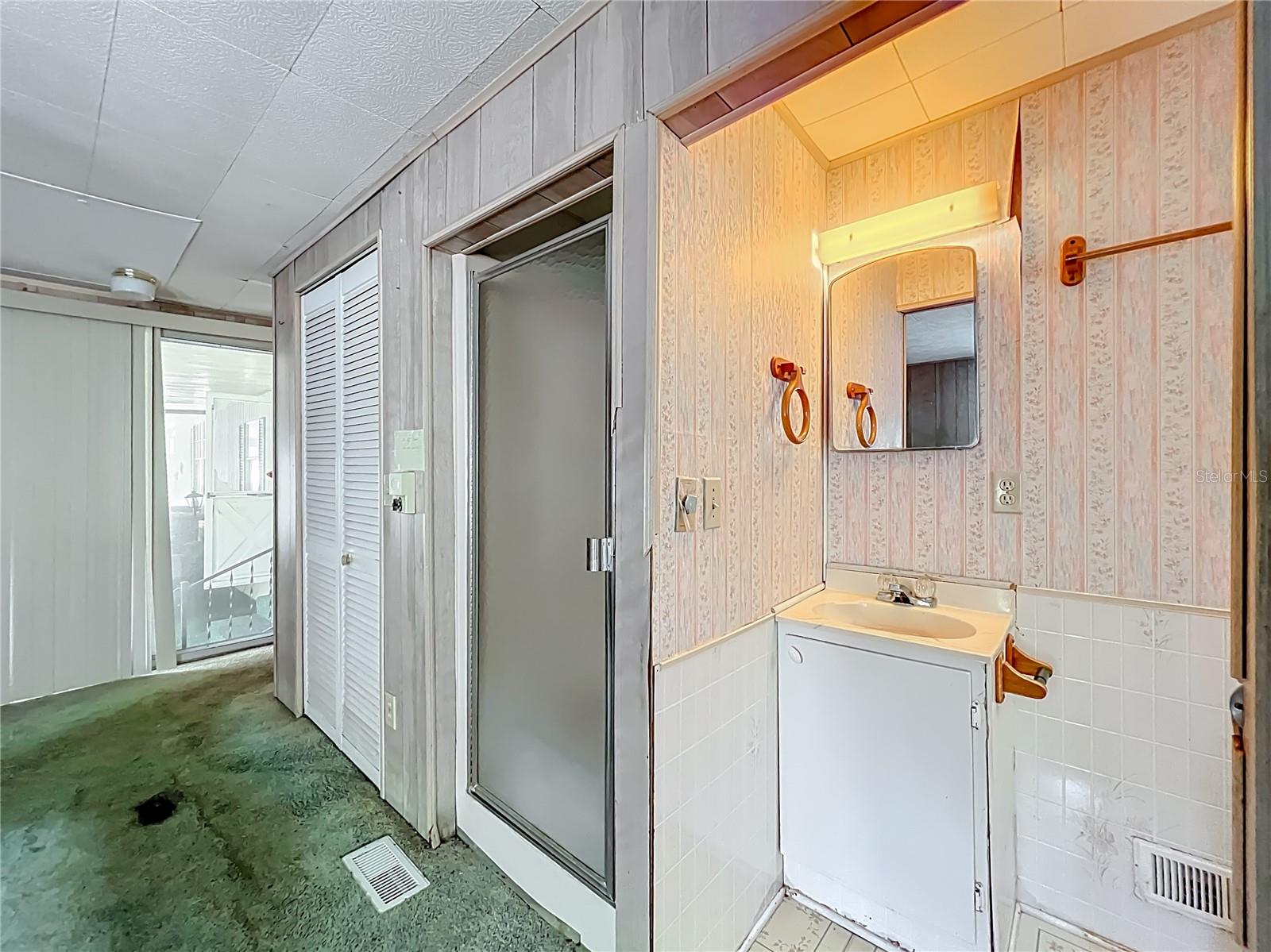 OM710821 Property Photo