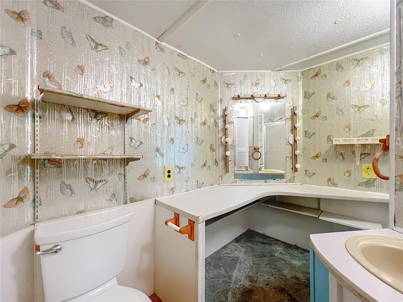 OM710821 Property Photo