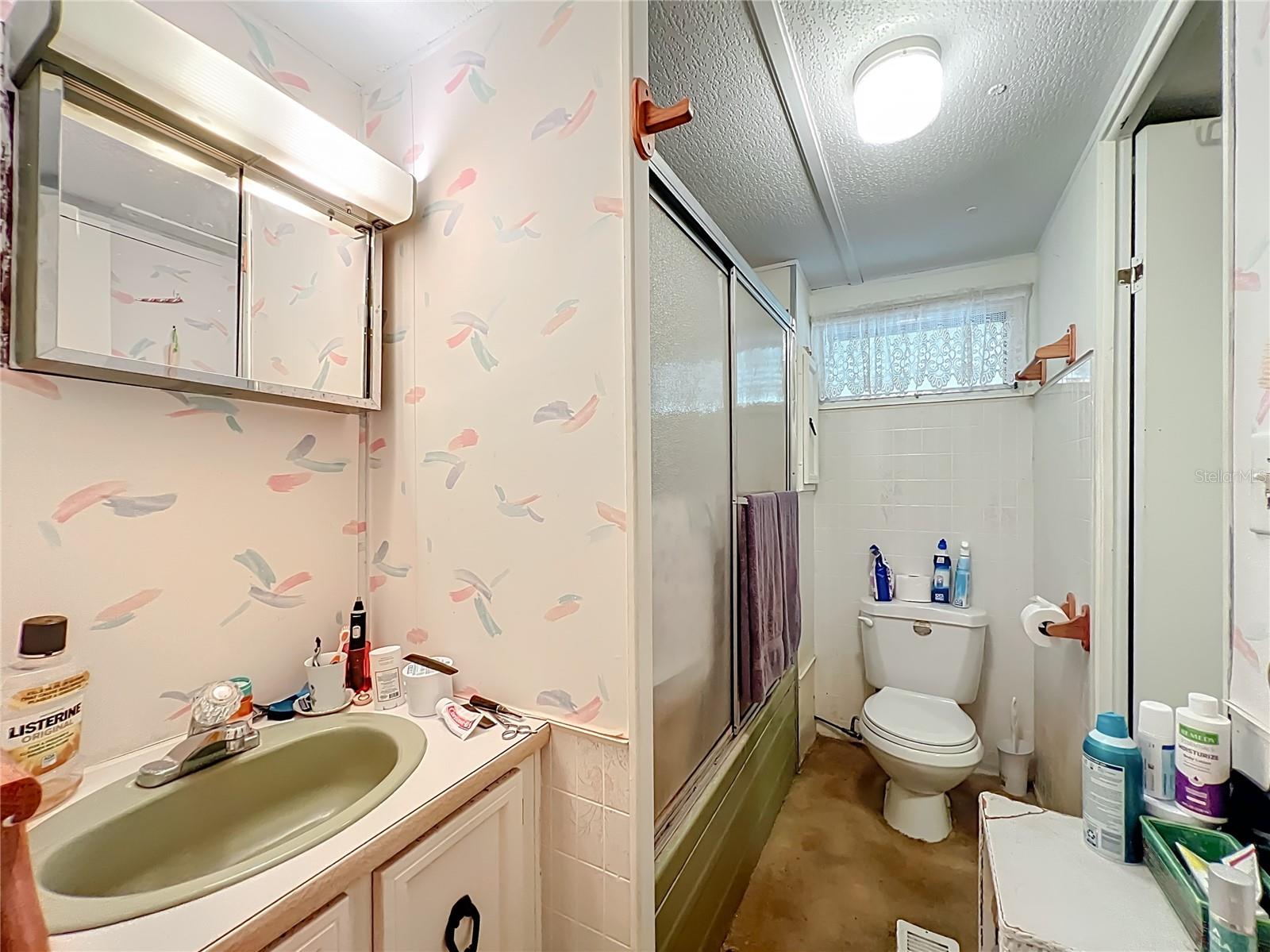 OM710821 Property Photo