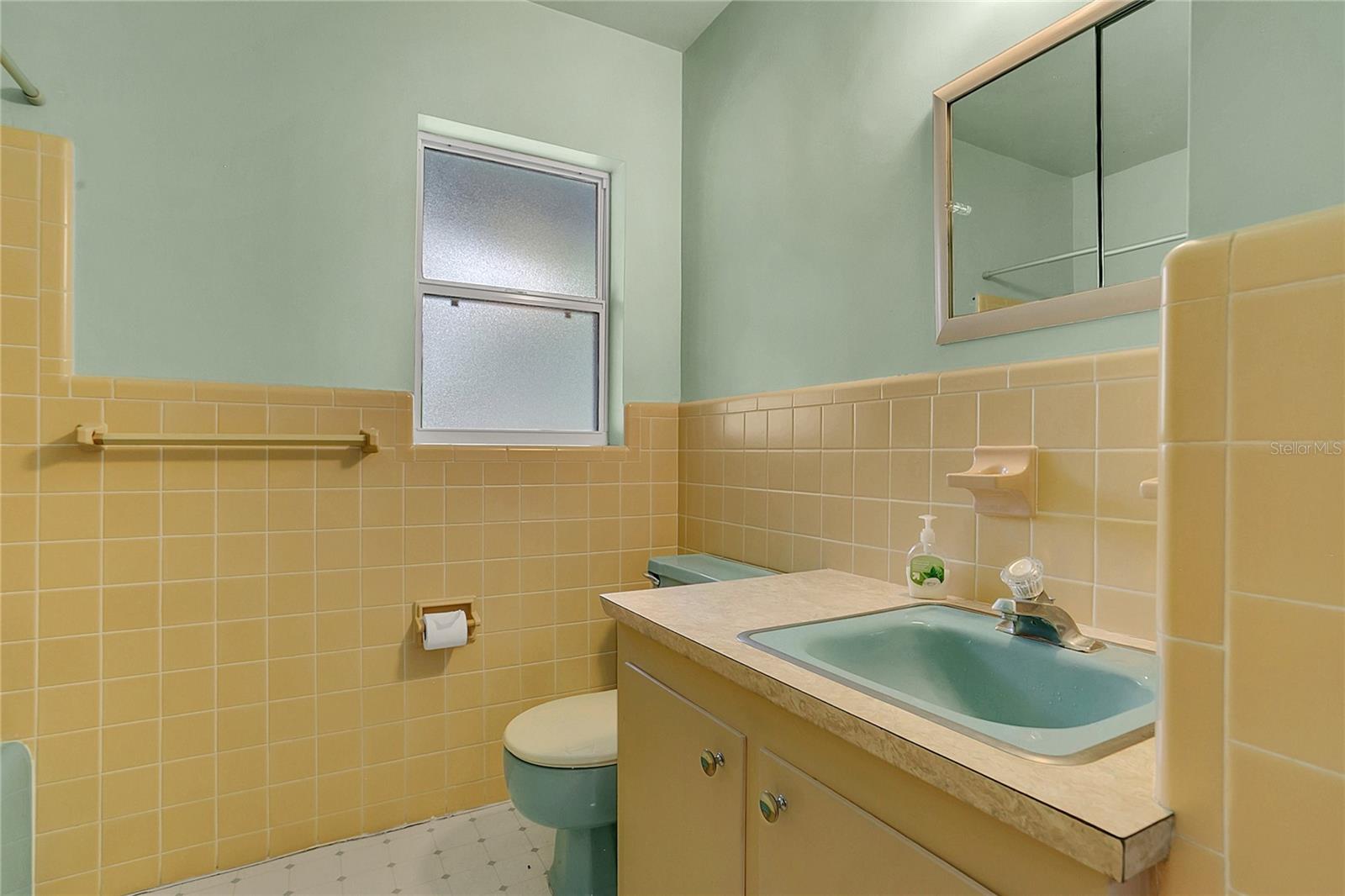 2913 CARMIA DR, ORLANDO, FL, 32806