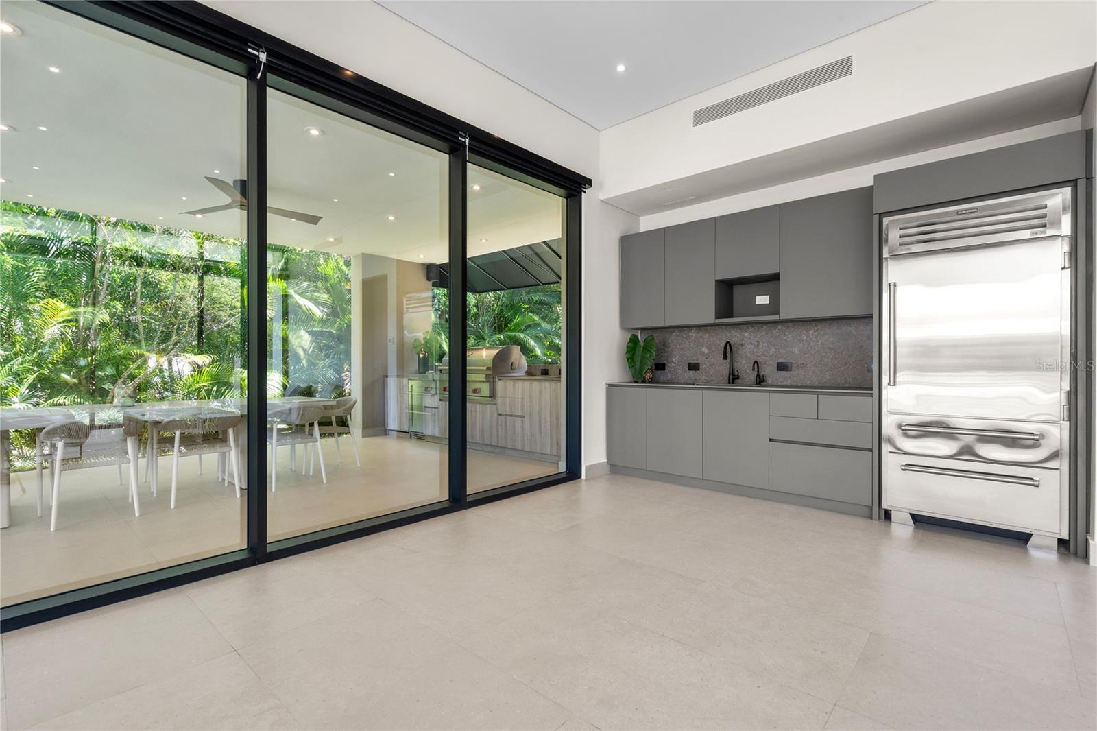 PR9116482 Property Photo