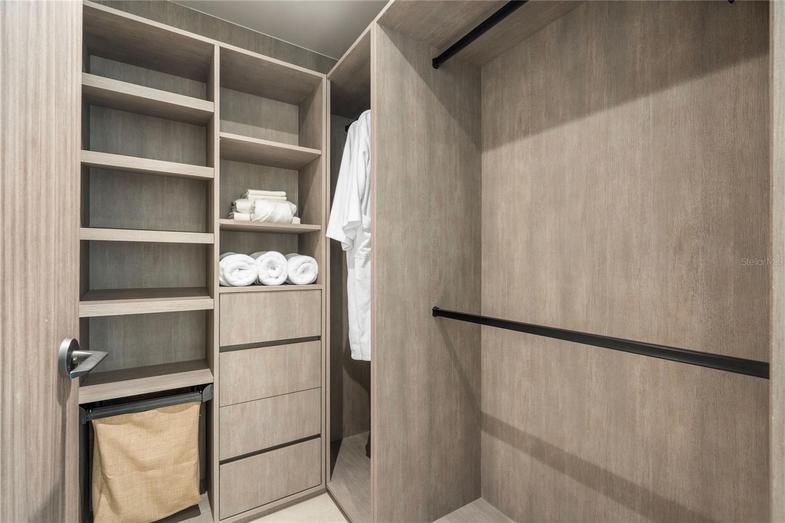 PR9116482 Property Photo