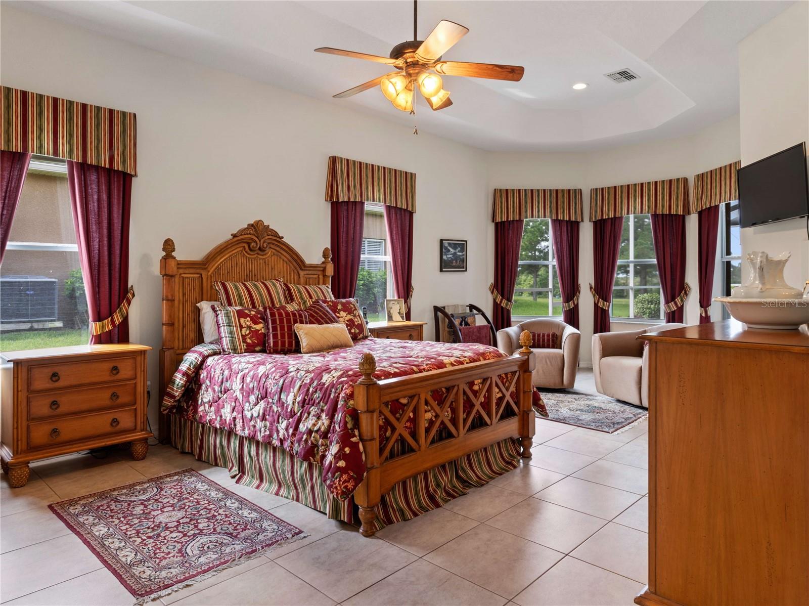 13217 THOROUGHBRED DR, DADE CITY, FL, 33525