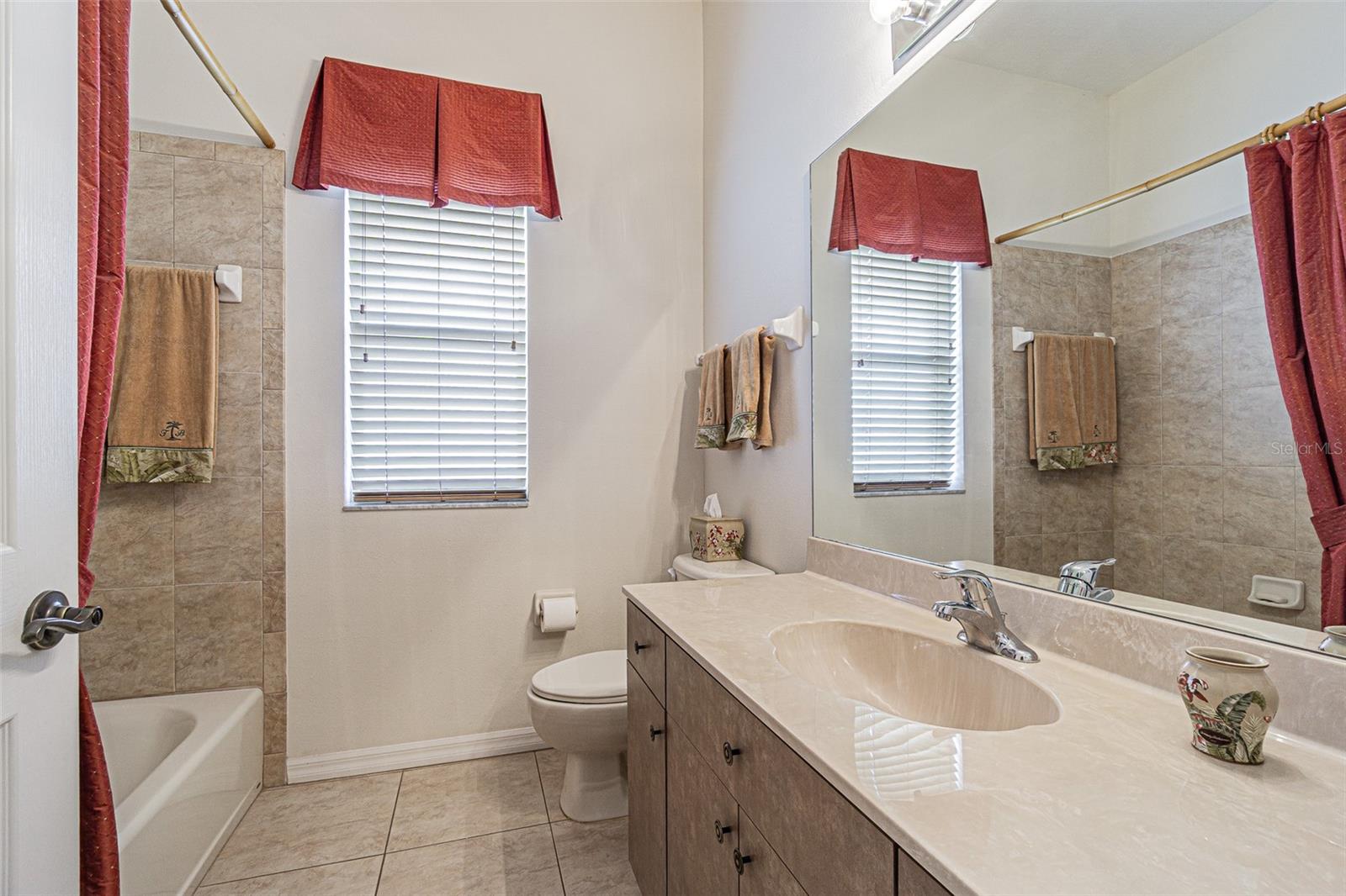 13217 THOROUGHBRED DR, DADE CITY, FL, 33525