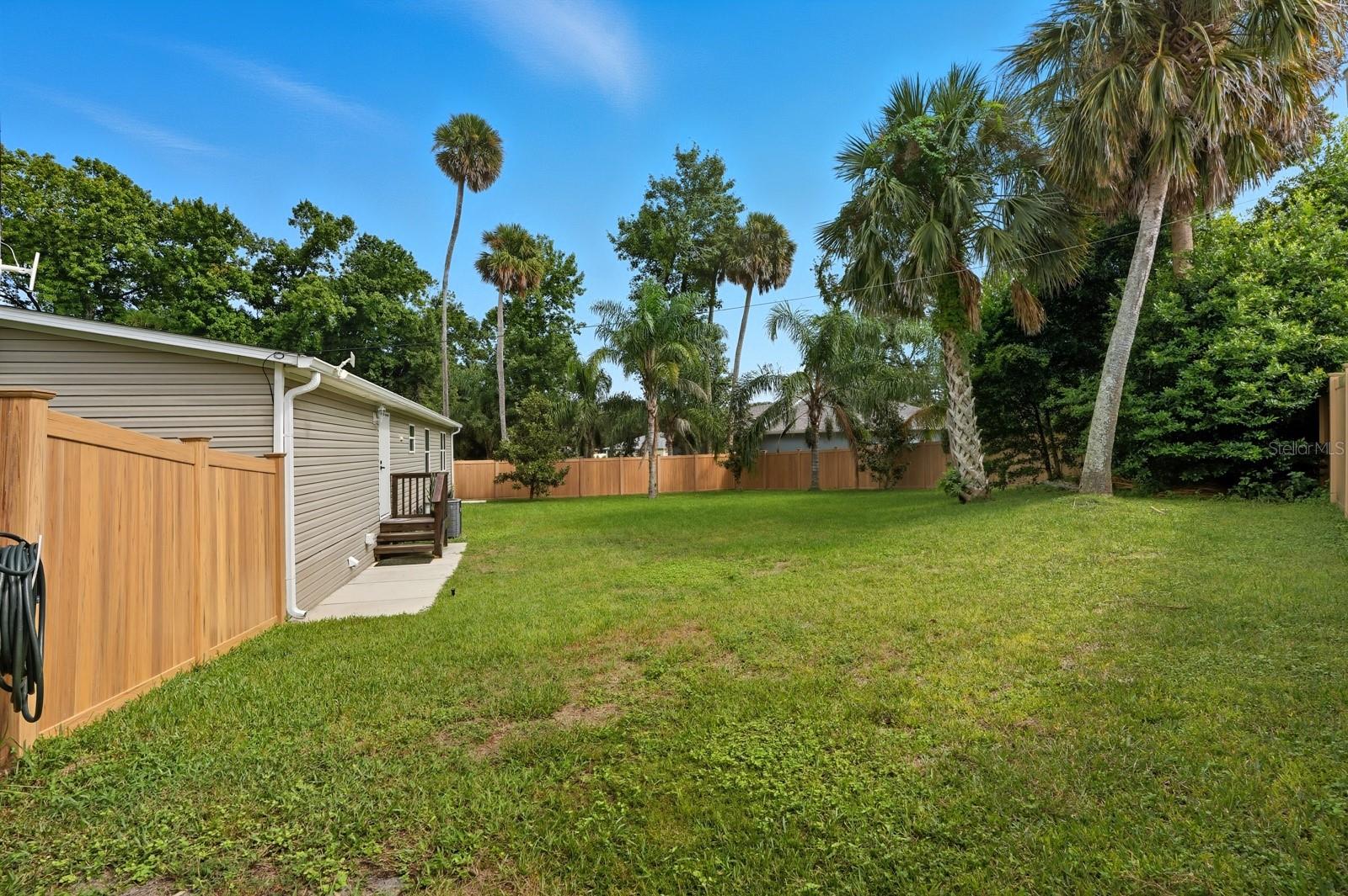 1137 YAUPON ST, DAYTONA BEACH, FL, 32117