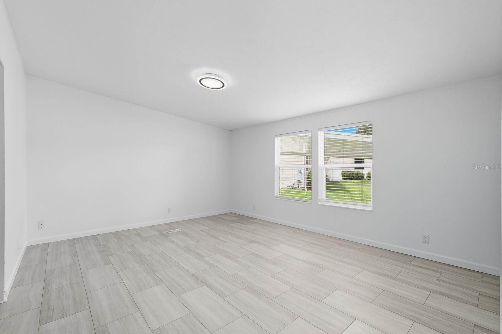 1137 YAUPON ST, DAYTONA BEACH, FL, 32117