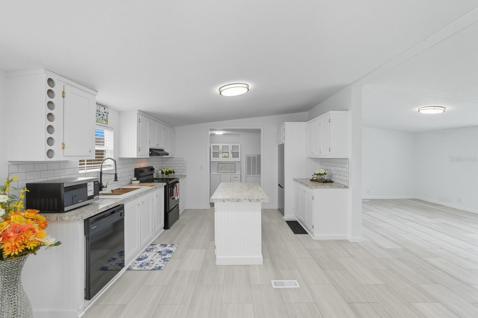 1137 YAUPON ST, DAYTONA BEACH, FL, 32117