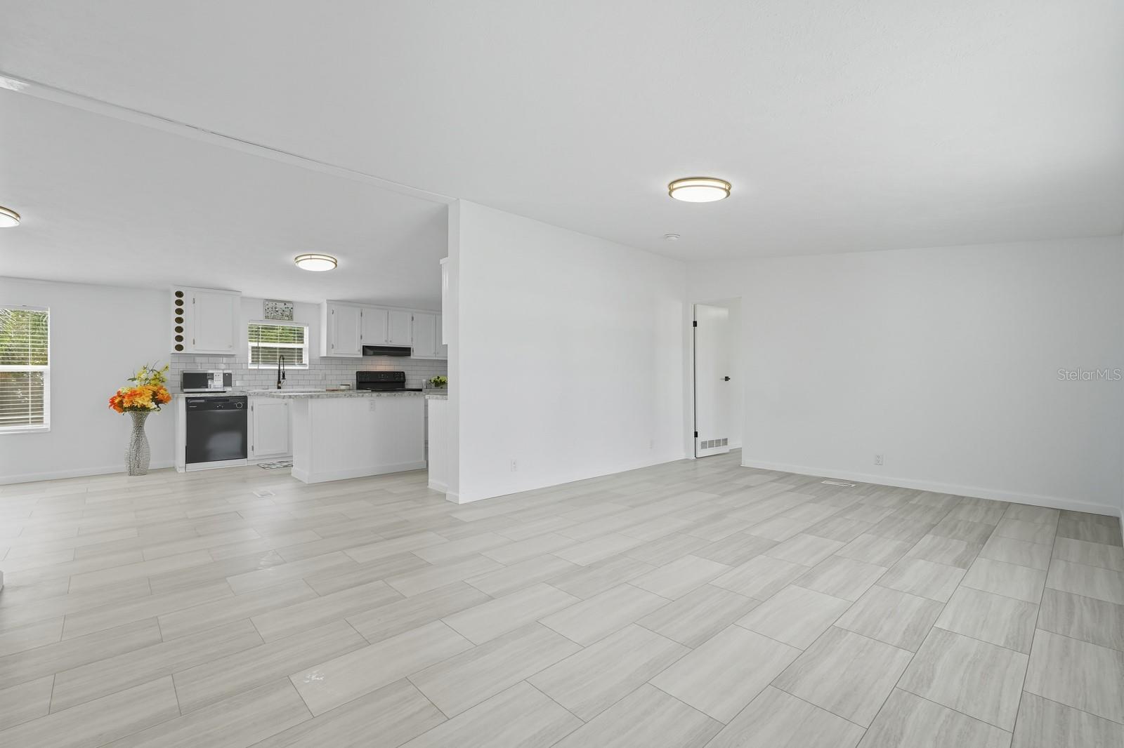 1137 YAUPON ST, DAYTONA BEACH, FL, 32117