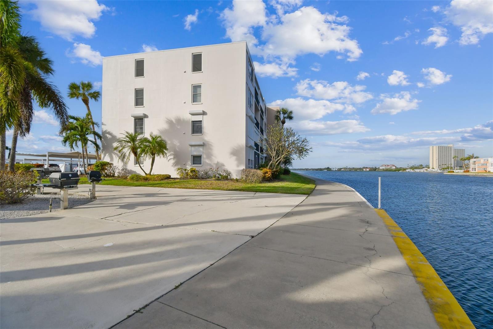 7625 SUN ISLAND DR S #305, SOUTH PASADENA, FL, 33707