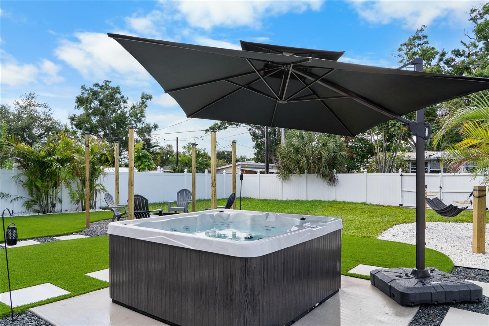 TB8434679 Property Photo