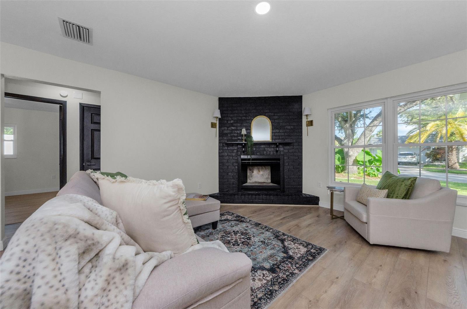 MAKE THIS YOUR HOME TODAY!