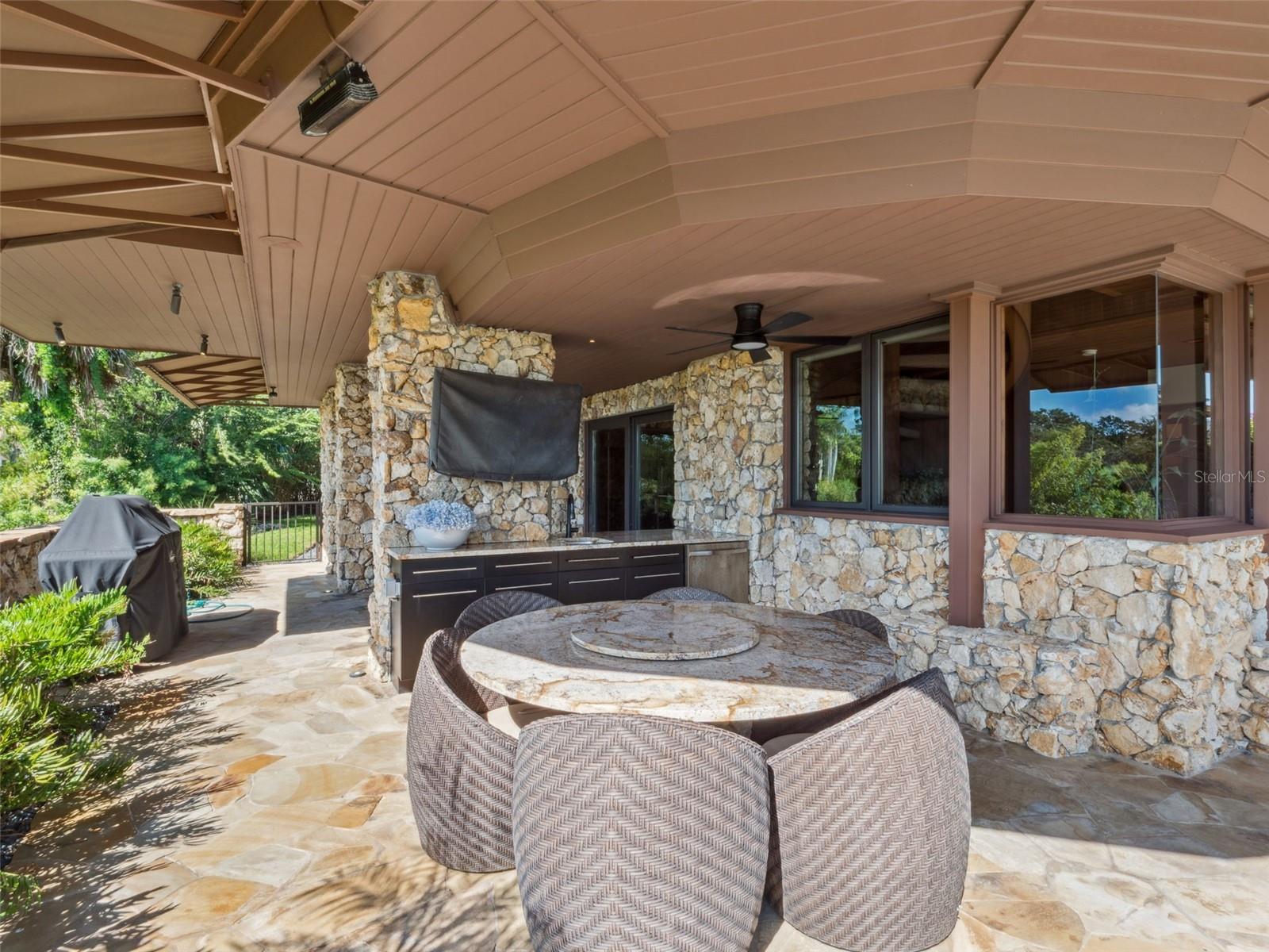 NS1086155 Property Photo