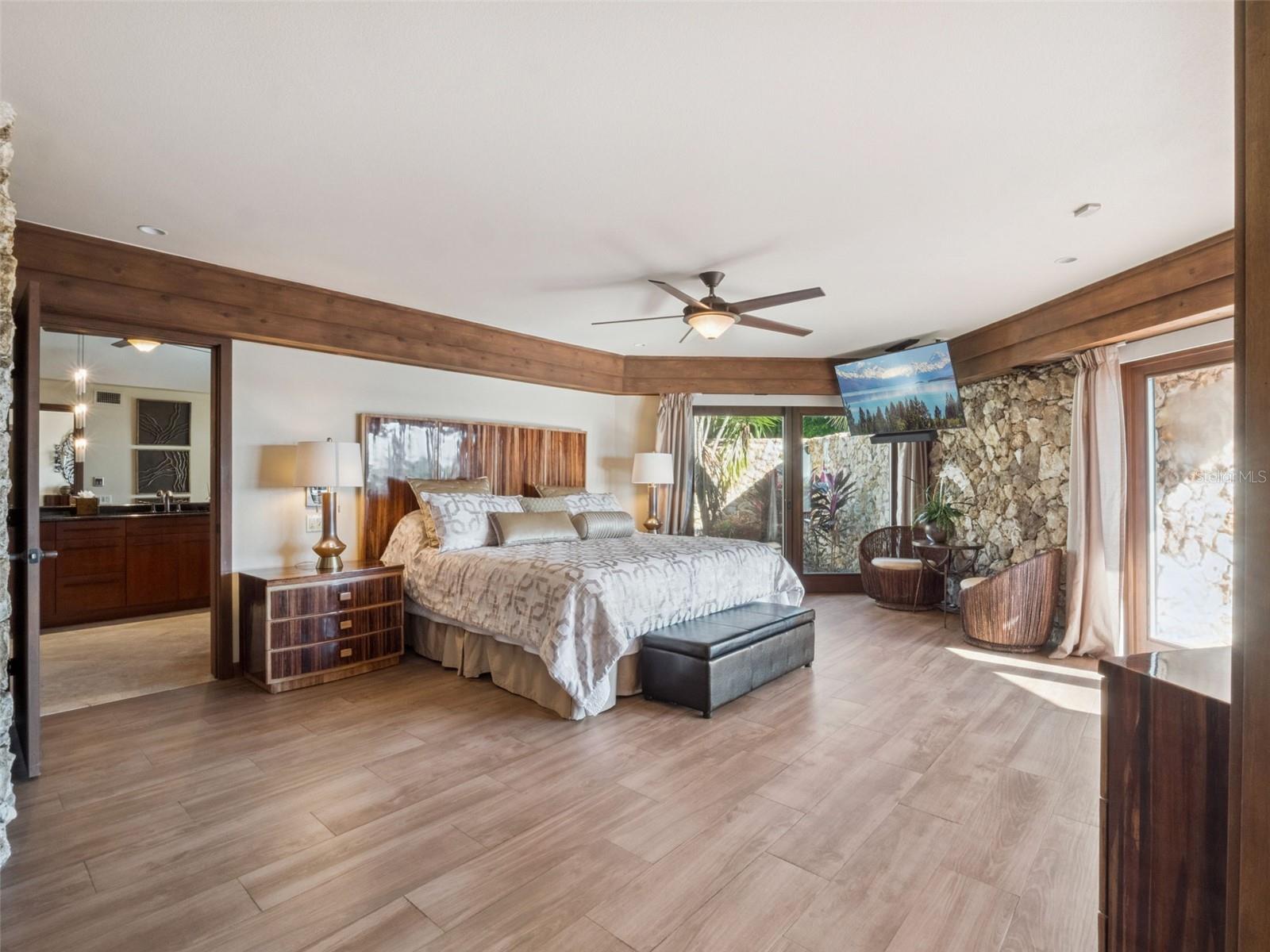 NS1086155 Property Photo