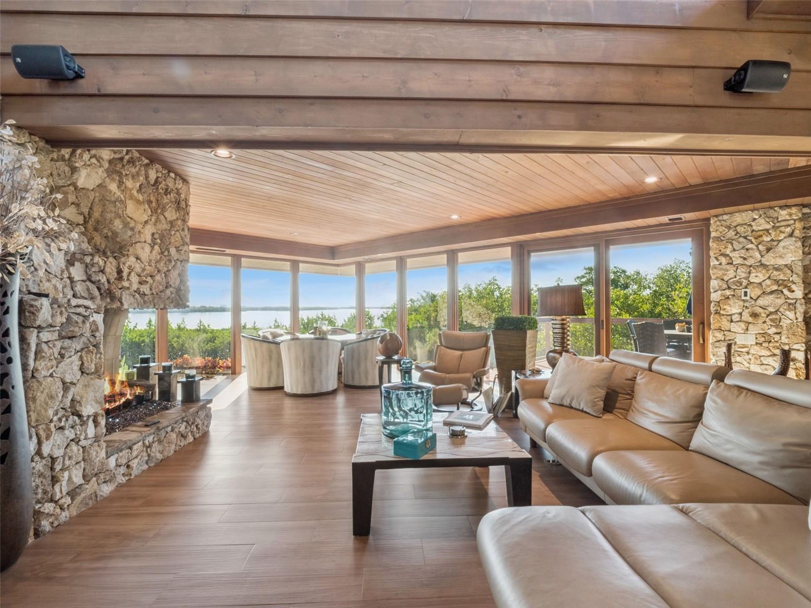 NS1086155 Property Photo