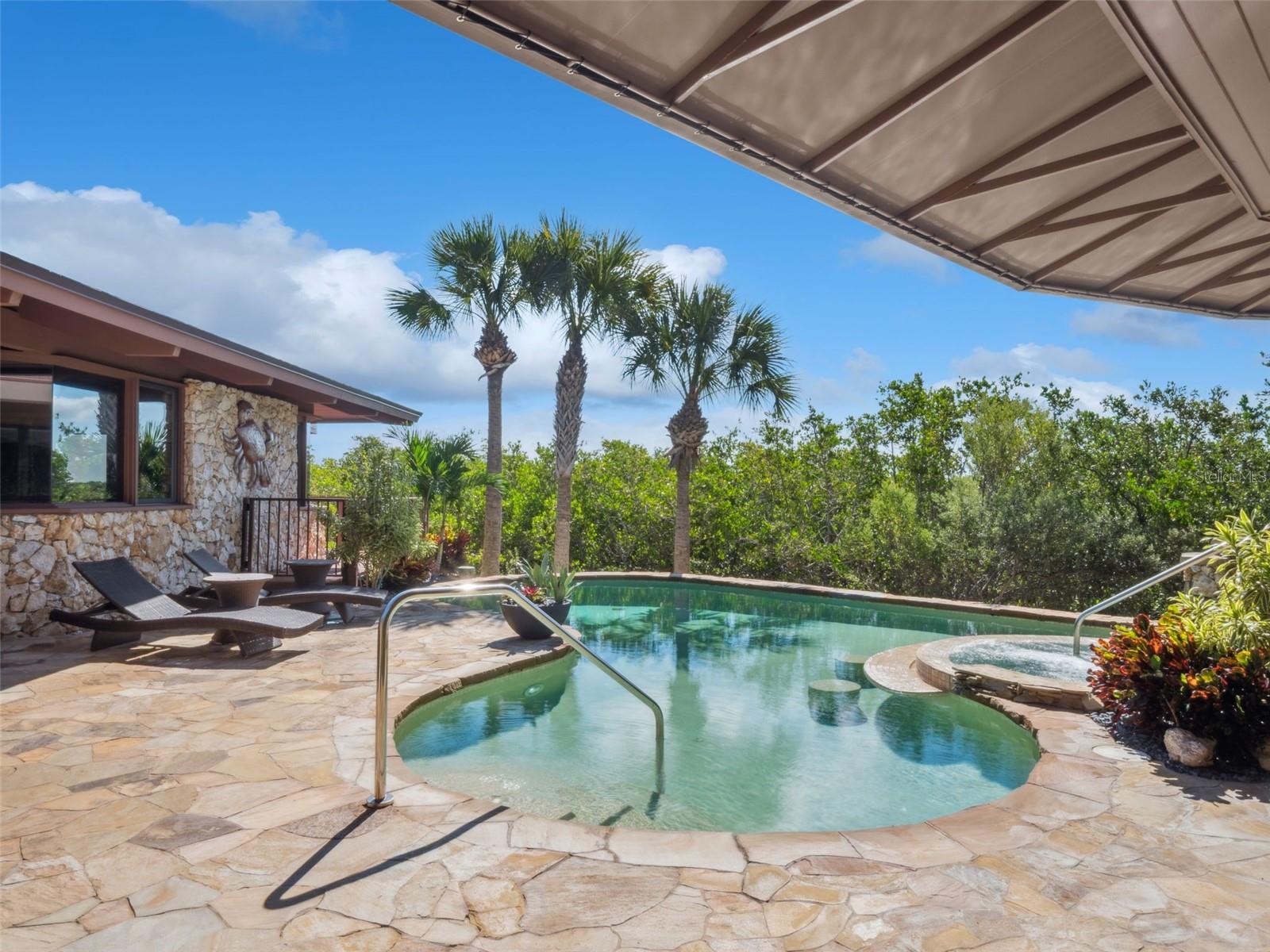 NS1086155 Property Photo