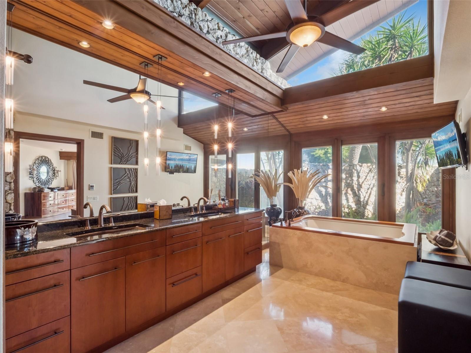 NS1086155 Property Photo