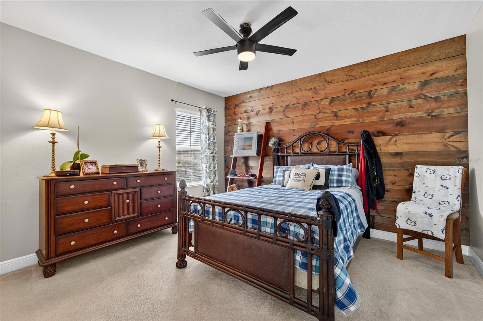 Bedroom 2 w/Decorative Wall