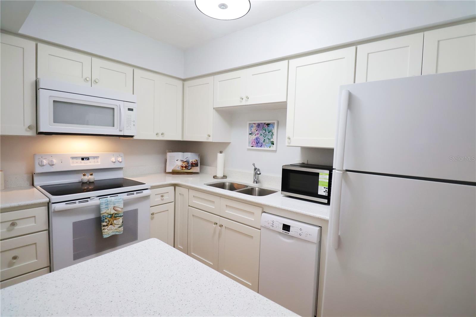 5981 HIBISCUS DR, BRADENTON, FL, 34207