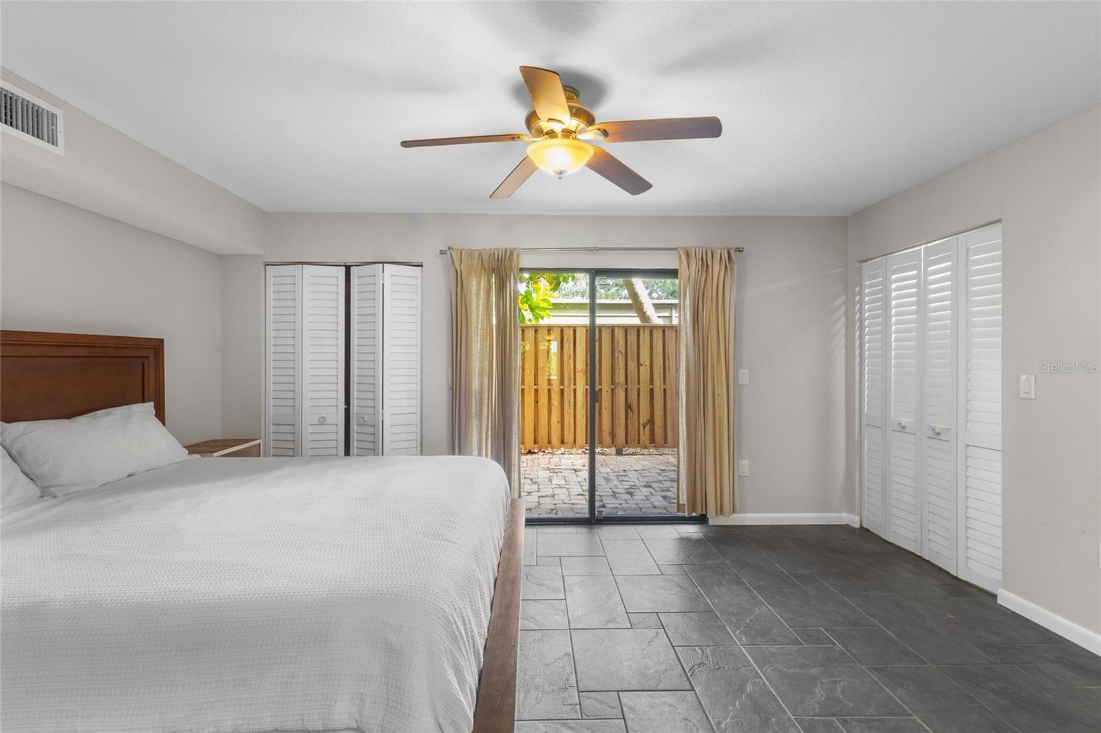 1526 PELICAN POINT DR #146, SARASOTA, FL, 34231