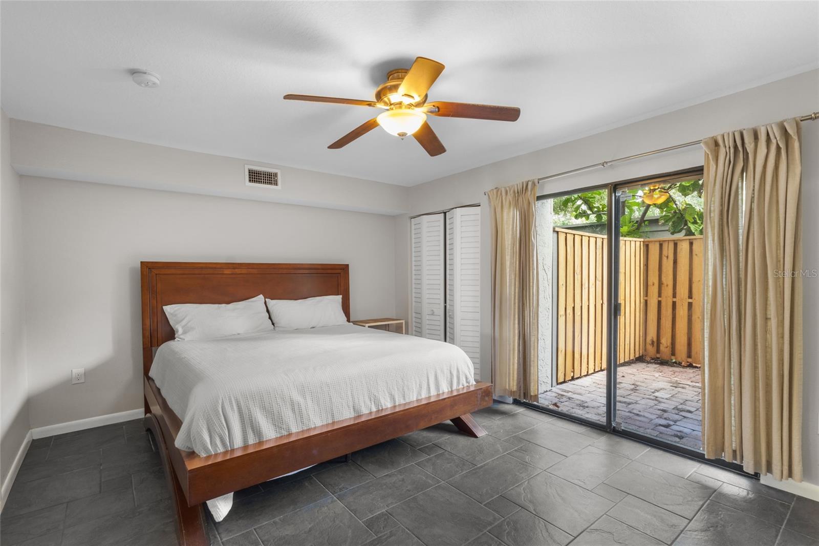 1526 PELICAN POINT DR #146, SARASOTA, FL, 34231