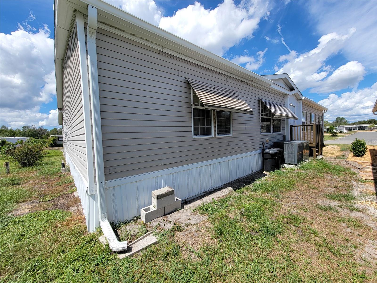 O6349895 Property Photo