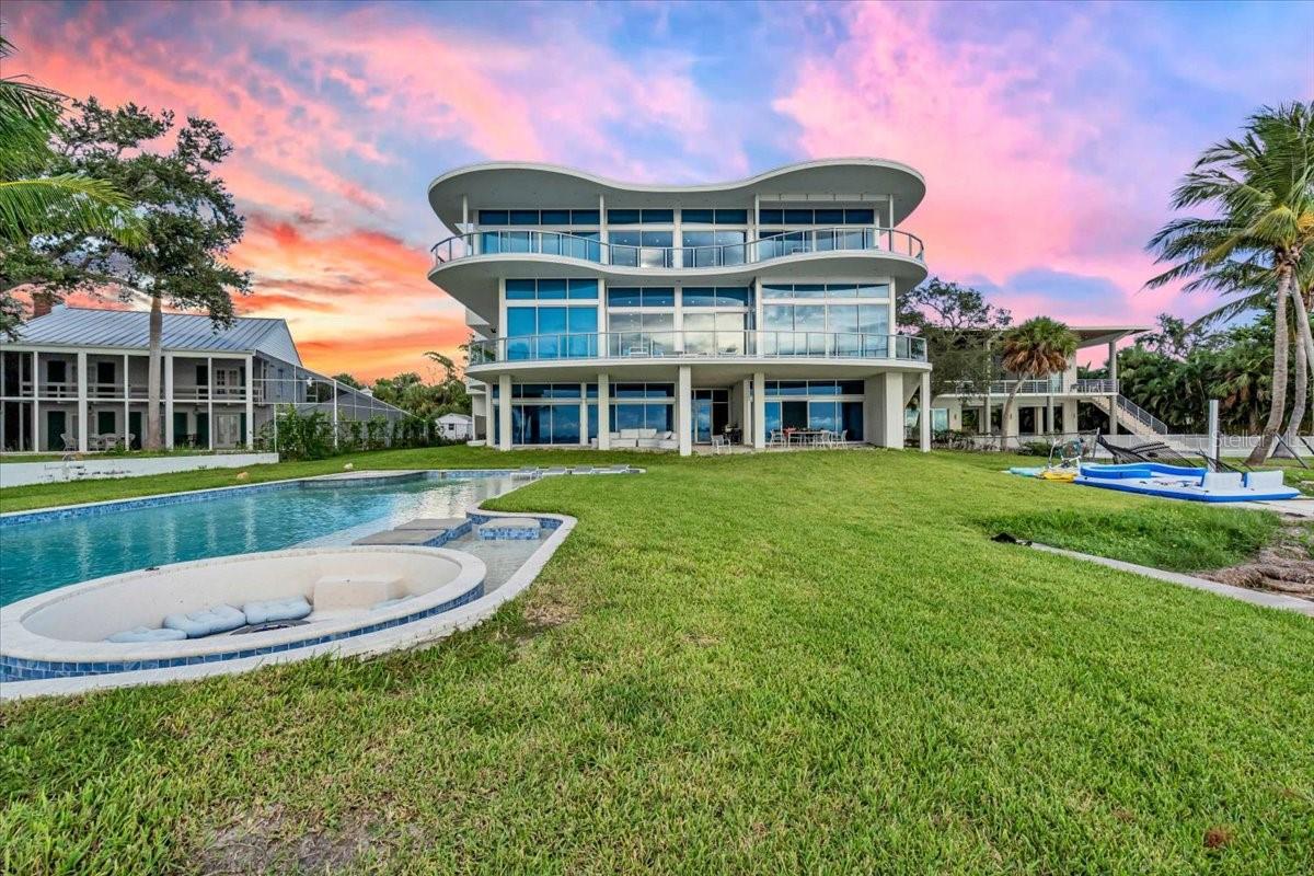 A4667415 Property Photo