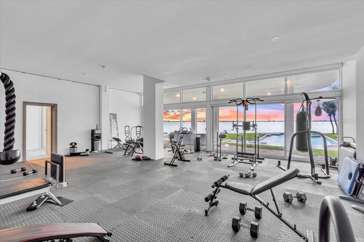 A4667415 Property Photo