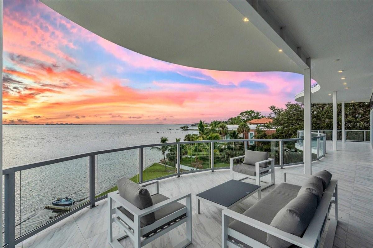 A4667415 Property Photo