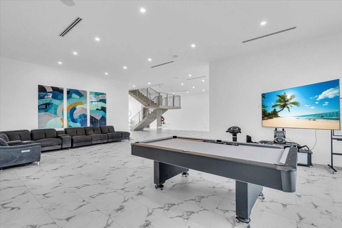 A4667415 Property Photo