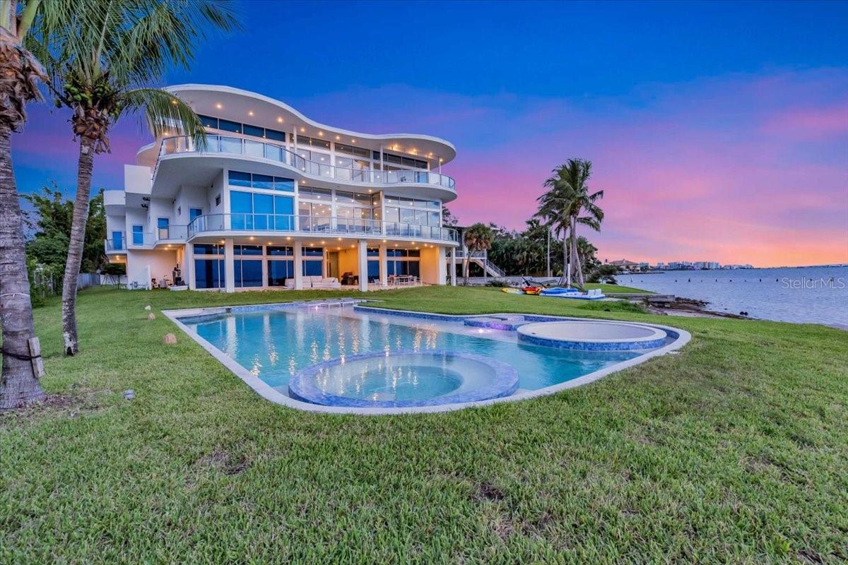 A4667415 Property Photo