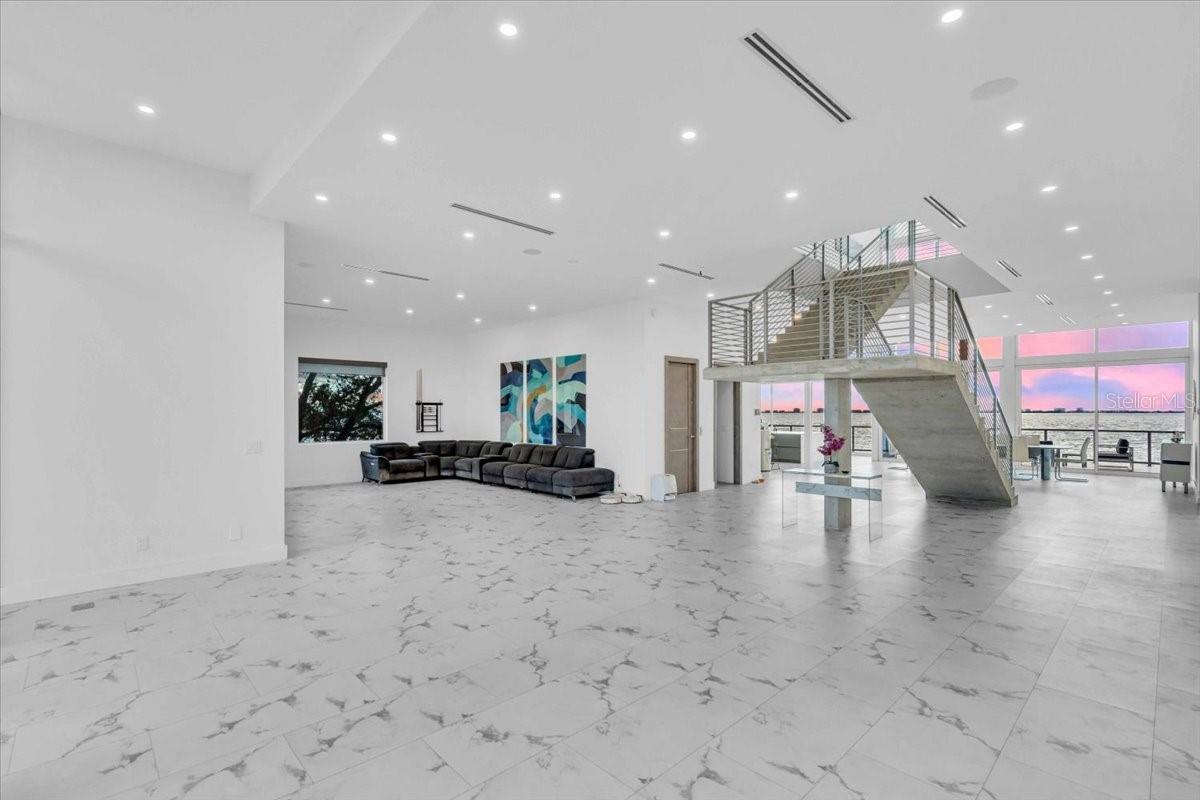 A4667415 Property Photo