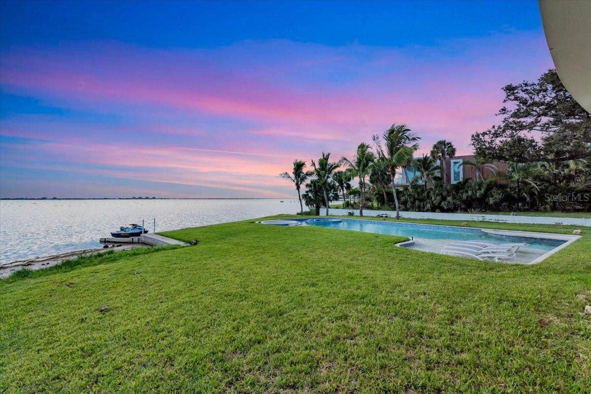 A4667415 Property Photo