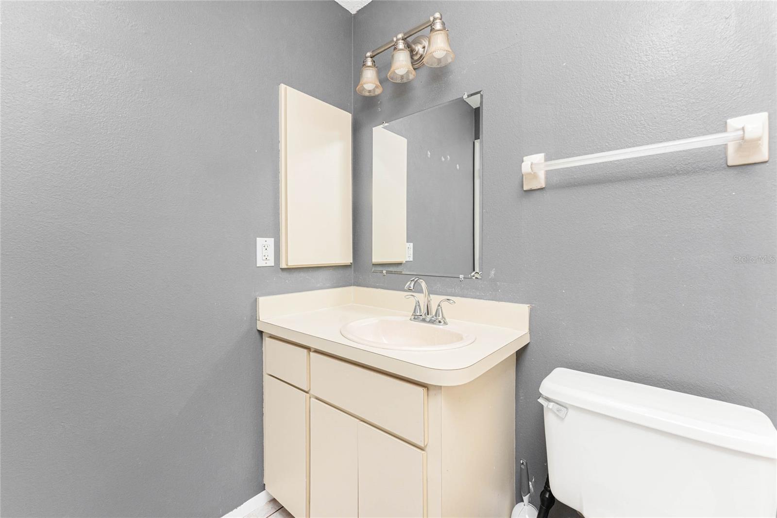 18074 LAKE WORTH BLVD, PORT CHARLOTTE, FL, 33948