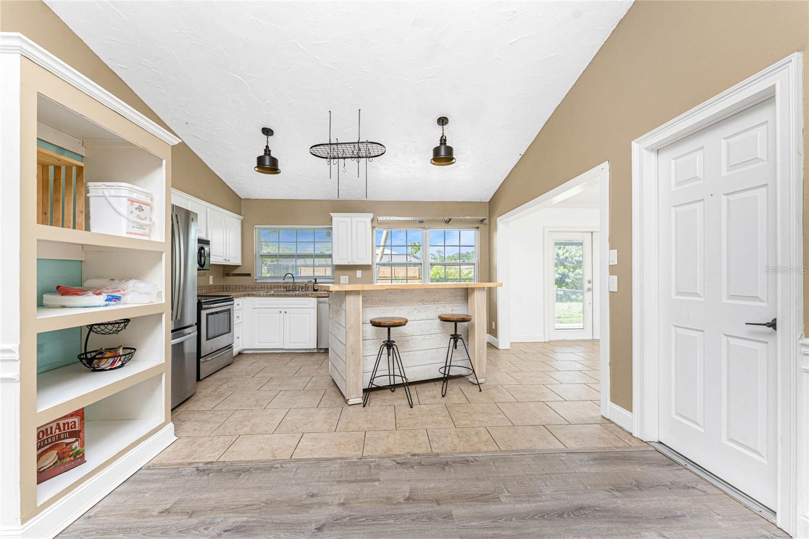 18074 LAKE WORTH BLVD, PORT CHARLOTTE, FL, 33948