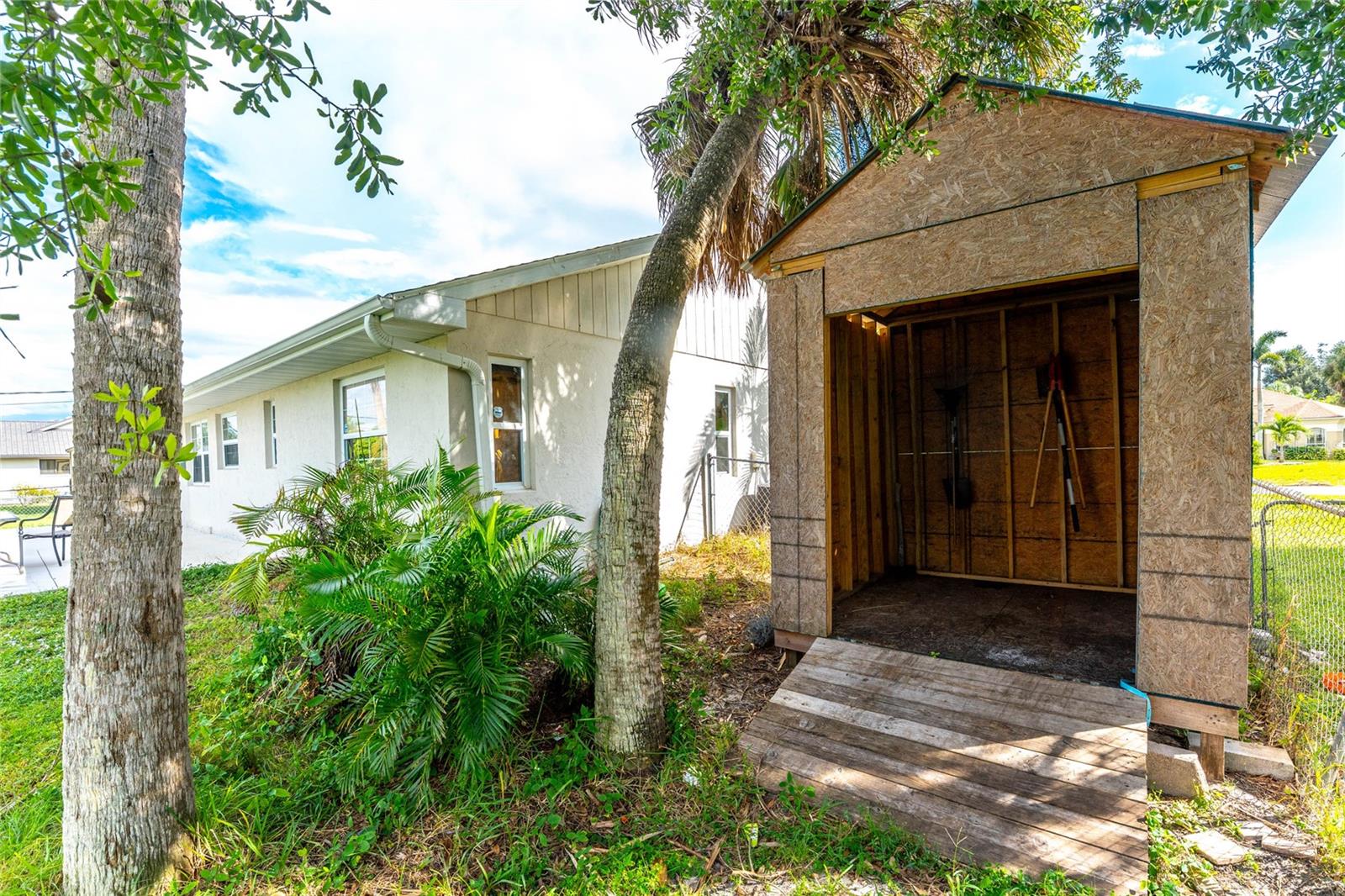 18074 LAKE WORTH BLVD, PORT CHARLOTTE, FL, 33948