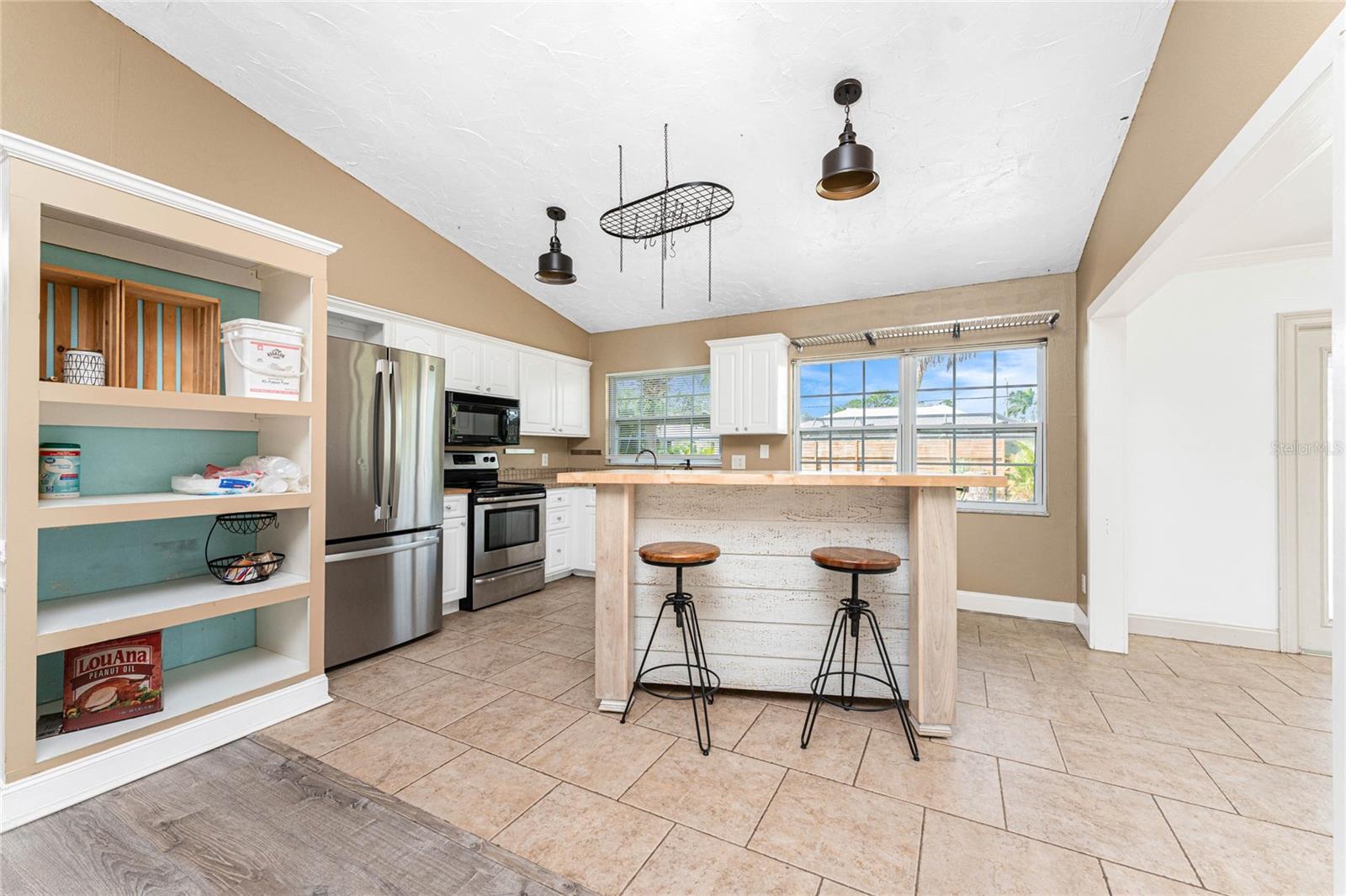 18074 LAKE WORTH BLVD, PORT CHARLOTTE, FL, 33948