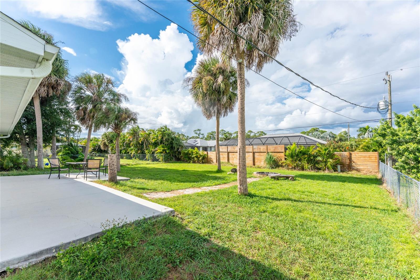 18074 LAKE WORTH BLVD, PORT CHARLOTTE, FL, 33948