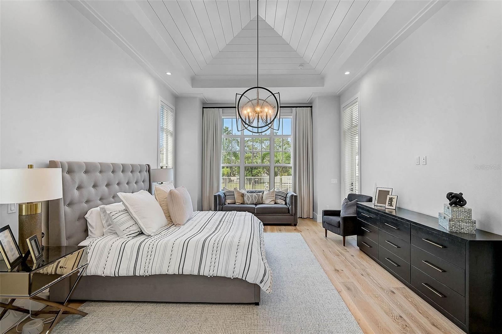 A4667422 Property Photo