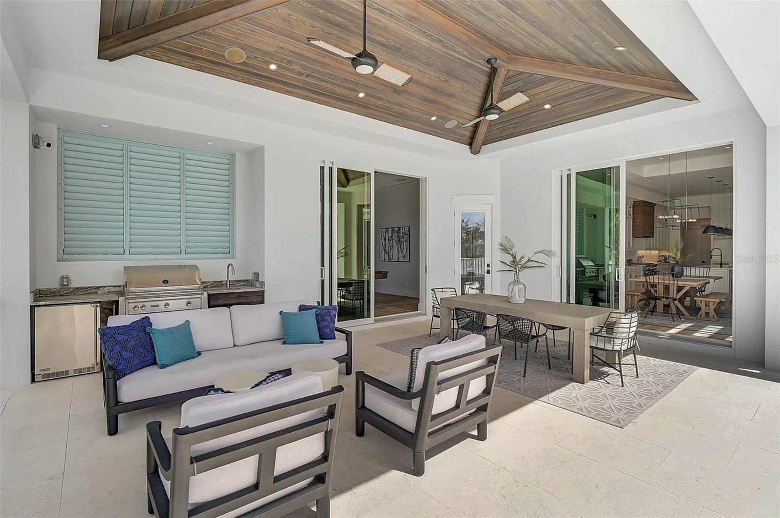 A4667422 Property Photo