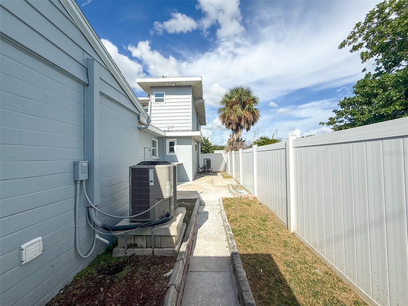 13290 3RD ST E, MADEIRA BEACH, FL, 33708