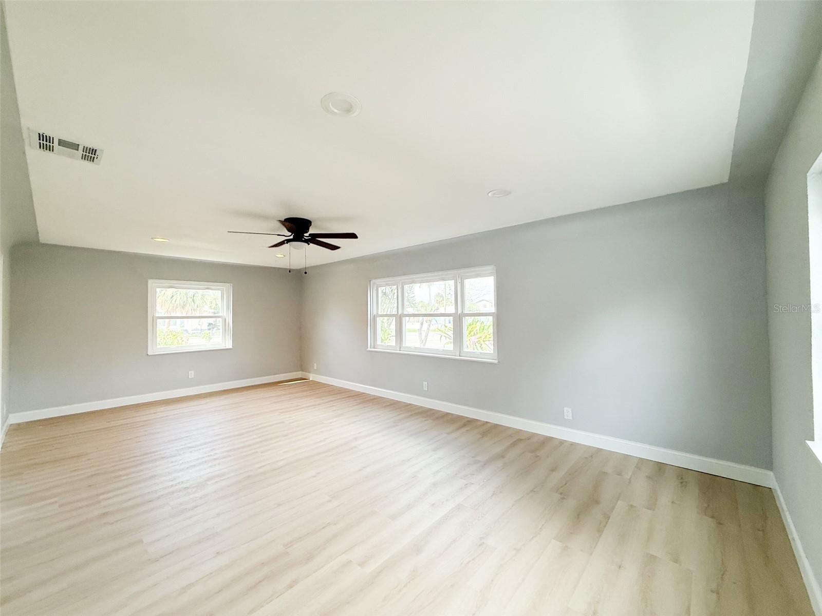 13290 3RD ST E, MADEIRA BEACH, FL, 33708