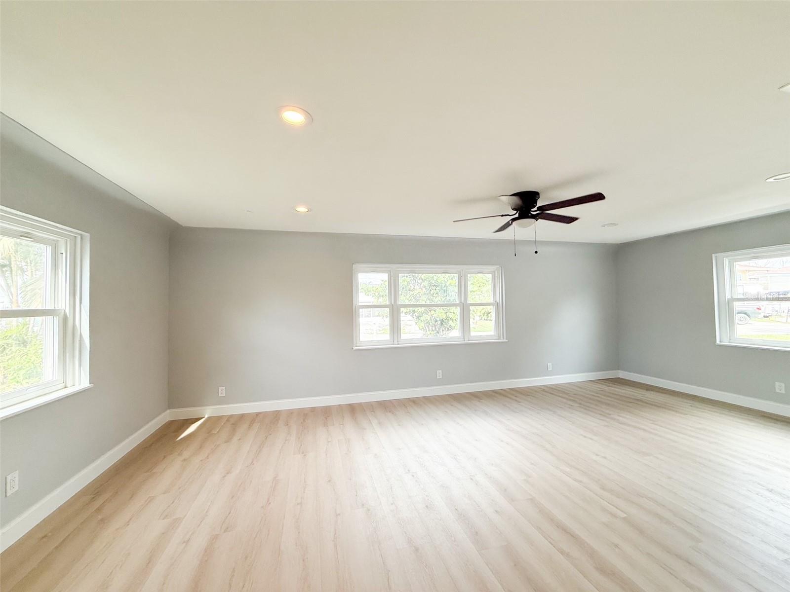 13290 3RD ST E, MADEIRA BEACH, FL, 33708