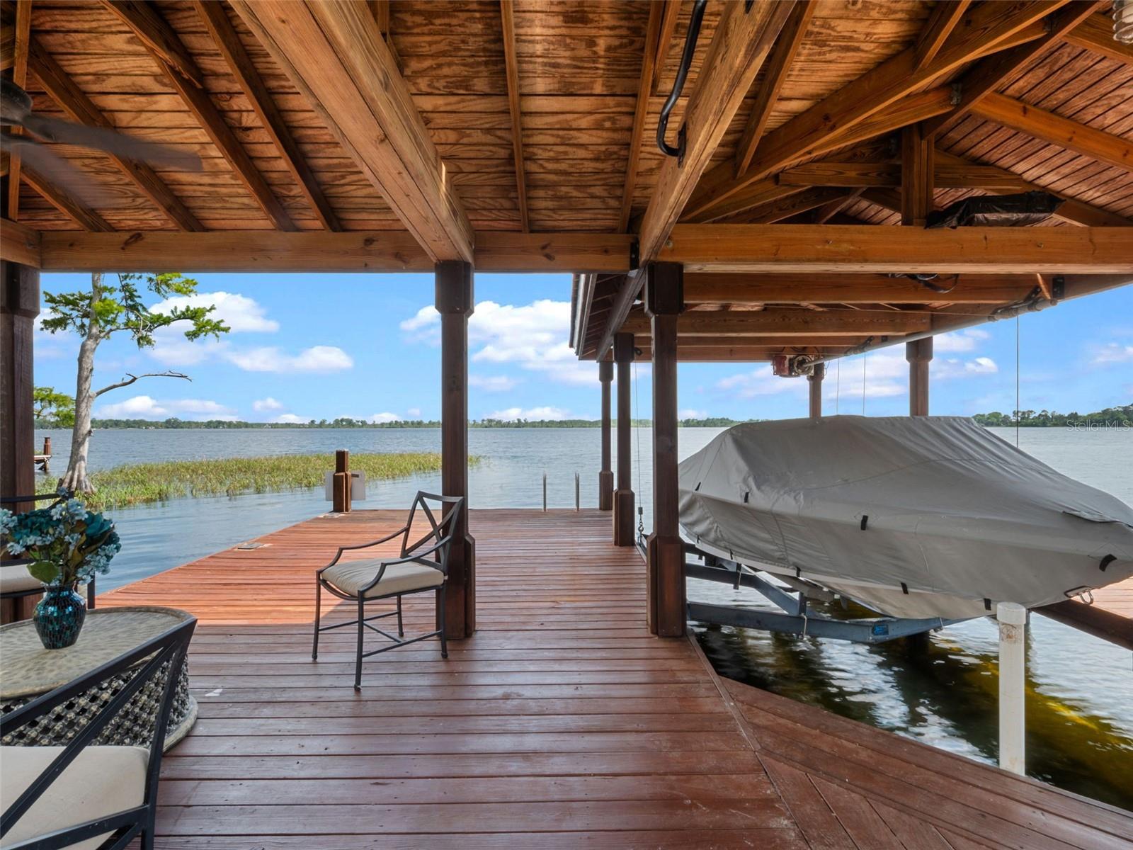 O6349925 Property Photo