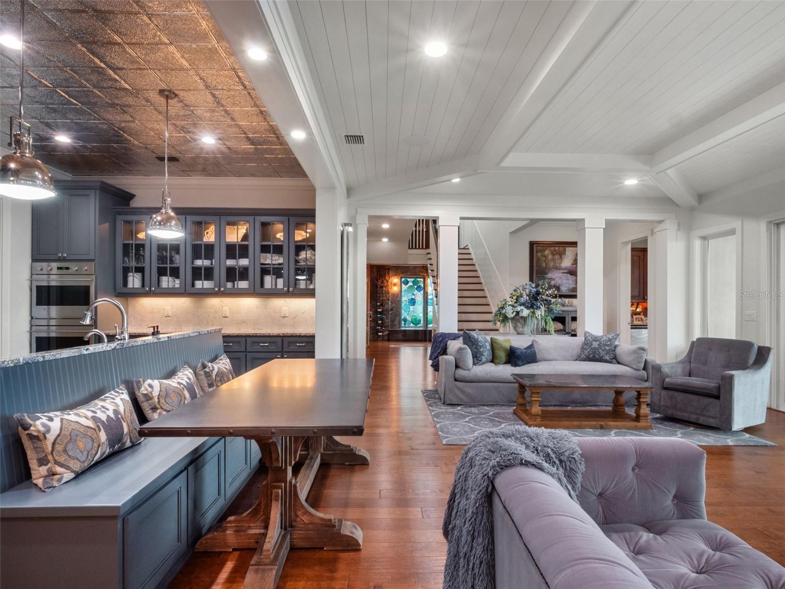 O6349925 Property Photo