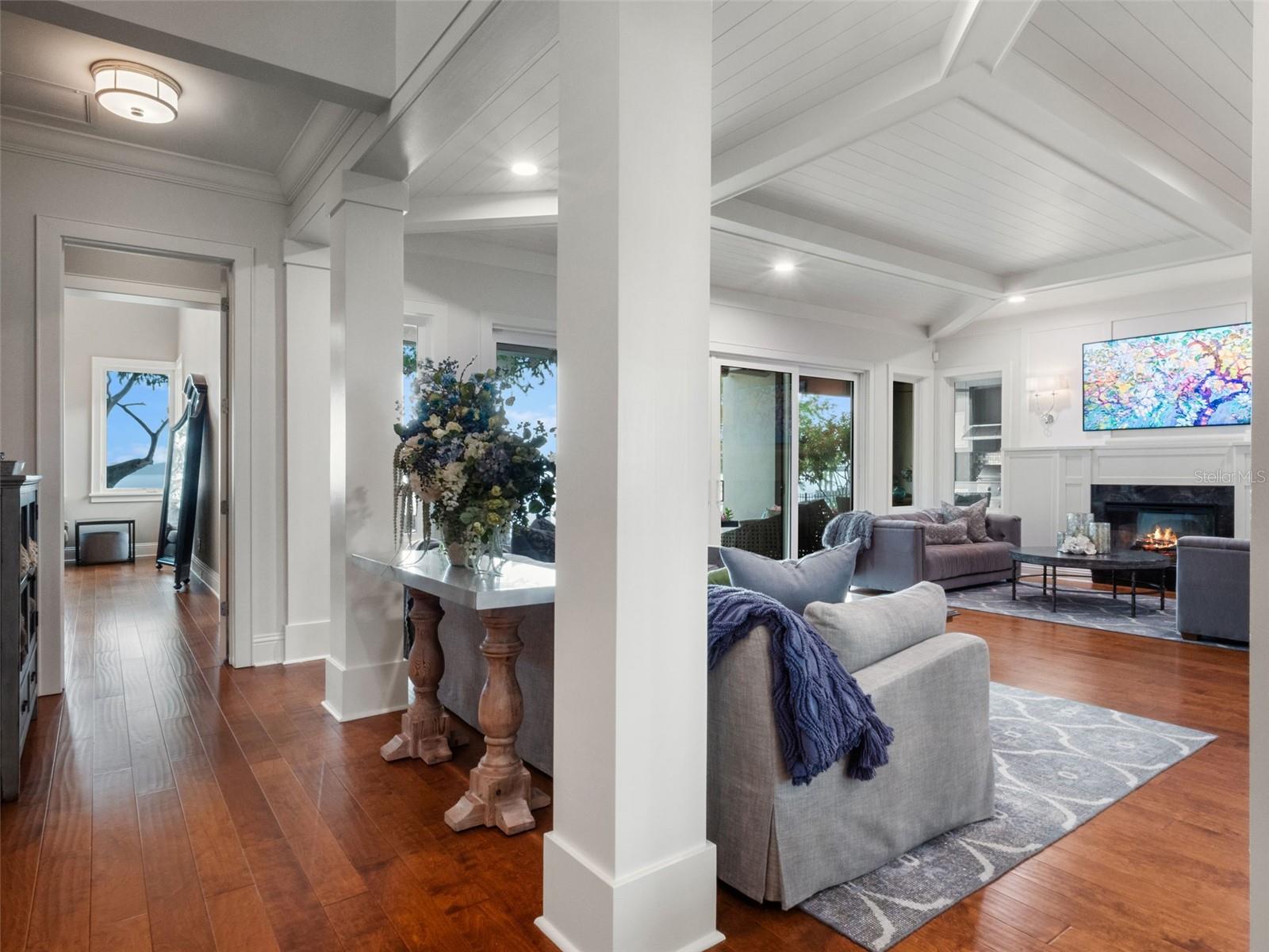 O6349925 Property Photo