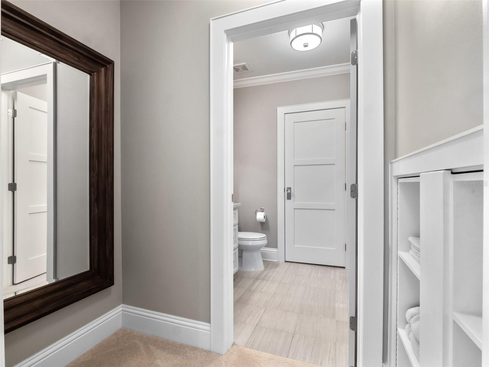 O6349925 Property Photo