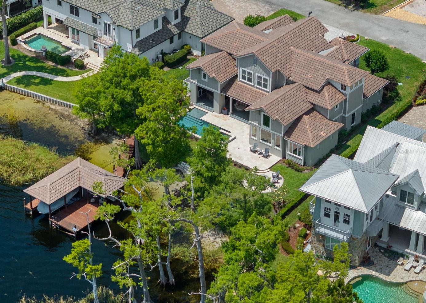 O6349925 Property Photo