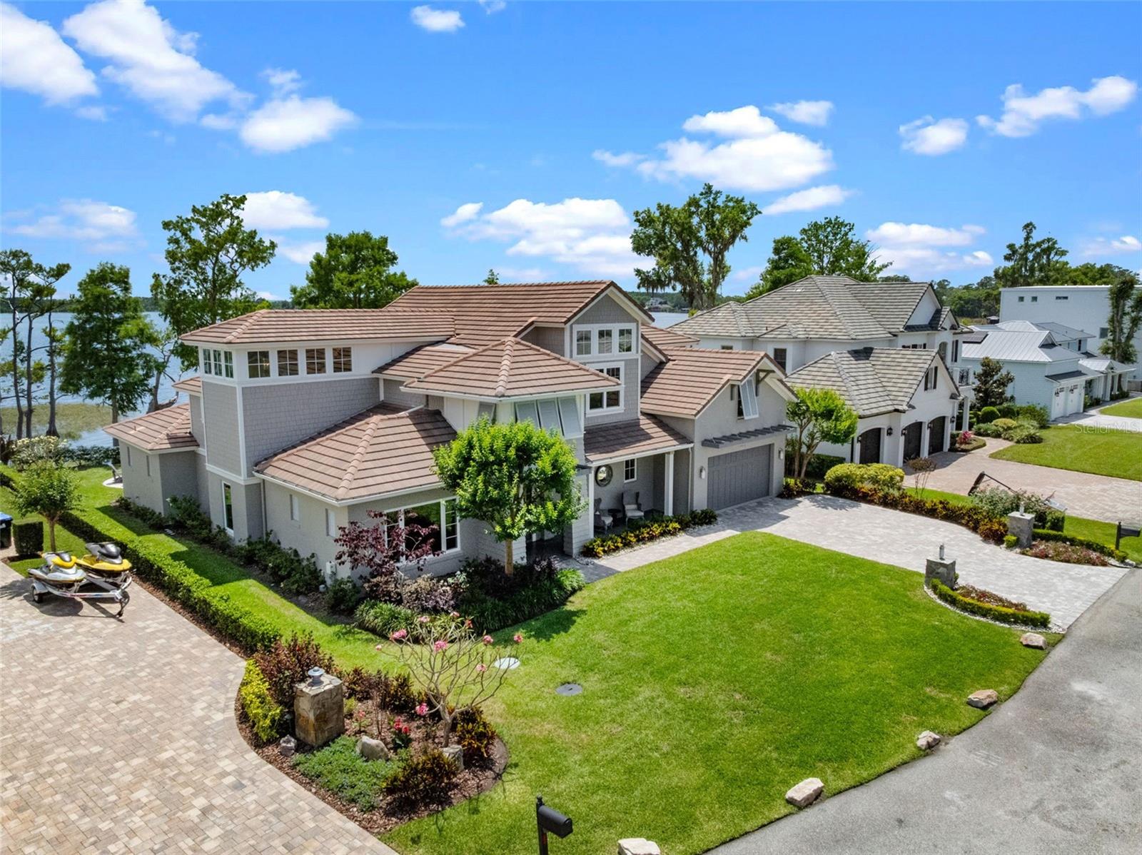 O6349925 Property Photo