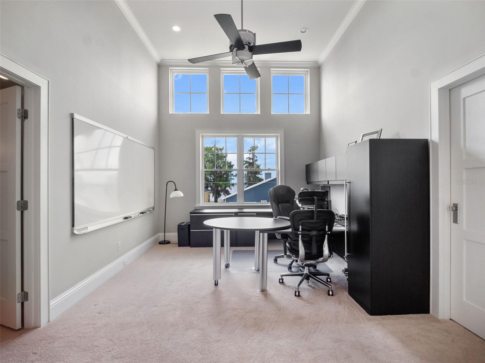 O6349925 Property Photo